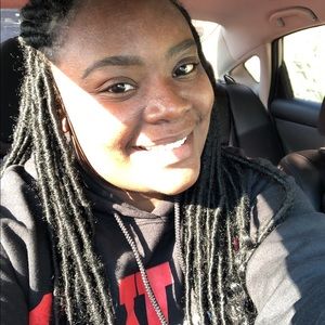 Meet your Posher, Brianna